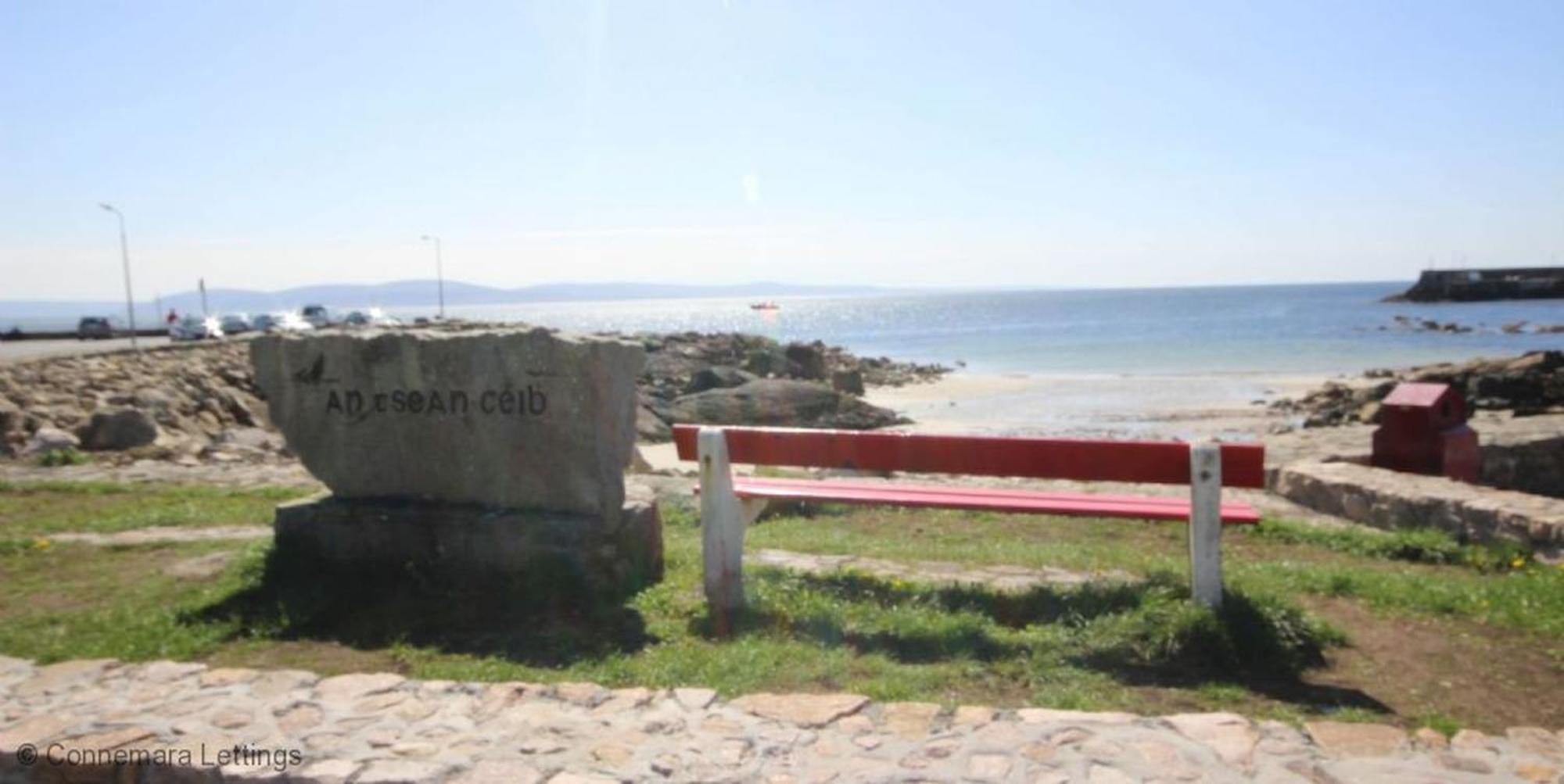 Spiddal Cottage Exterior photo